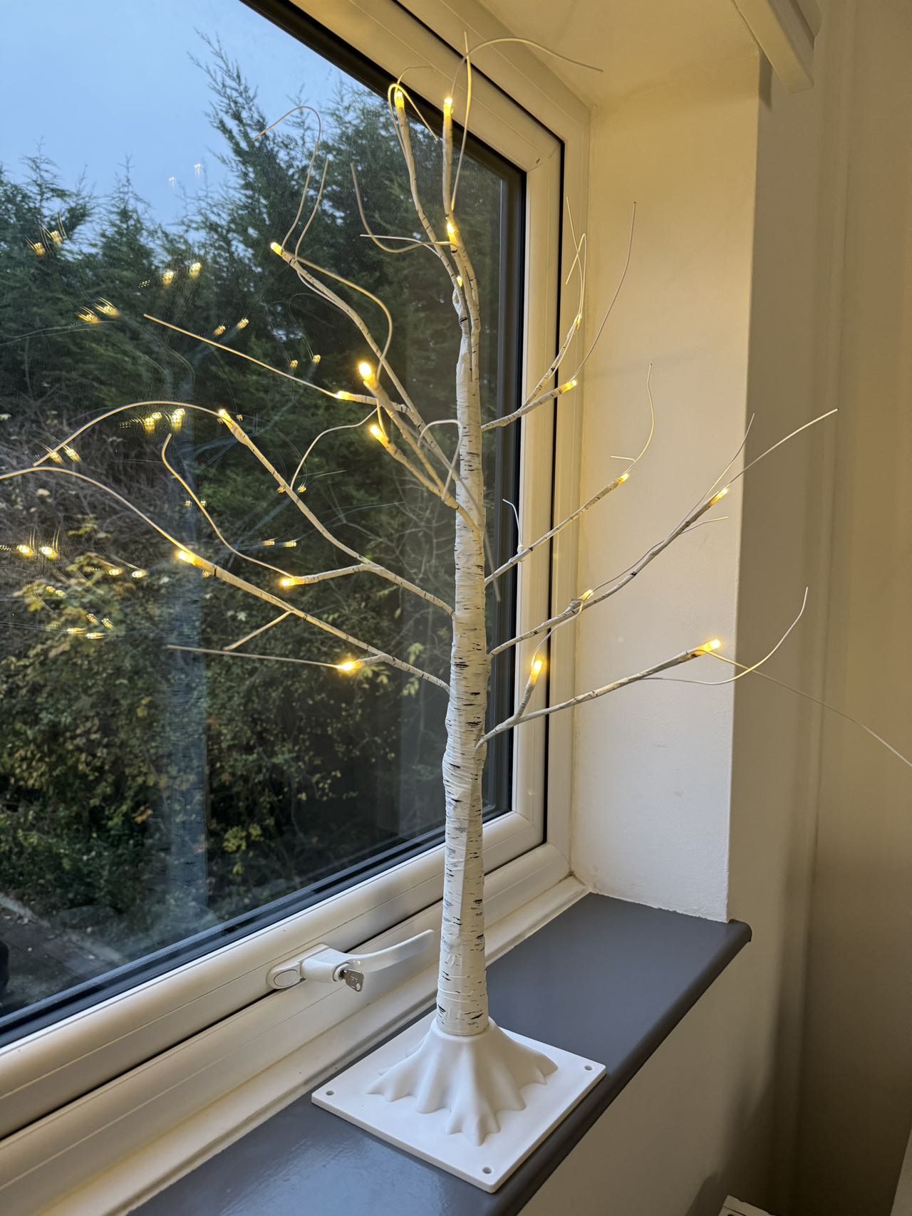 3ft Birch Tree with Warm White Lights - Battery Operated